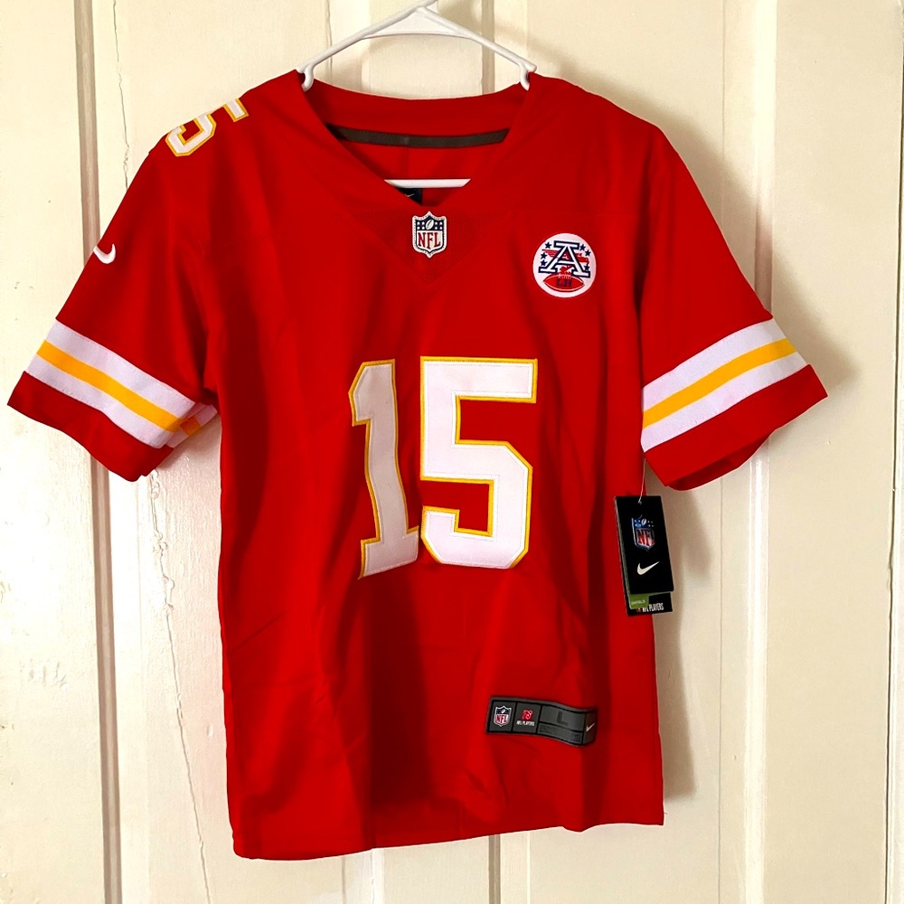 Kansas City Chiefs Patrick Mahomes Jersey Youth Large NWT